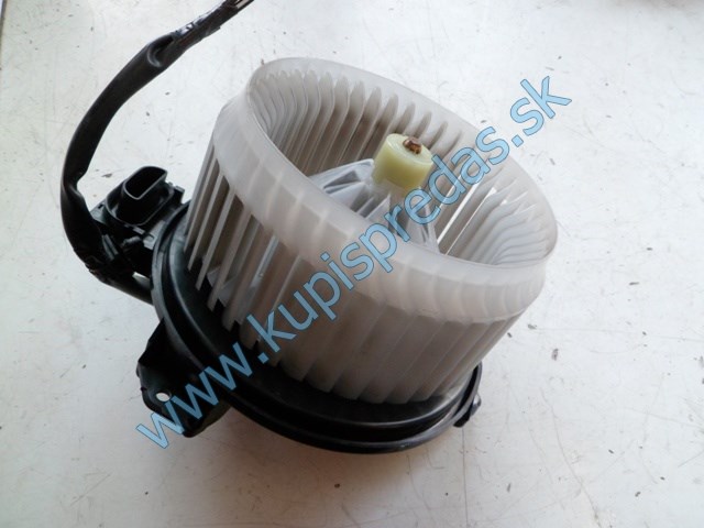 ventilátor kúrenia na suzuki sx4, 